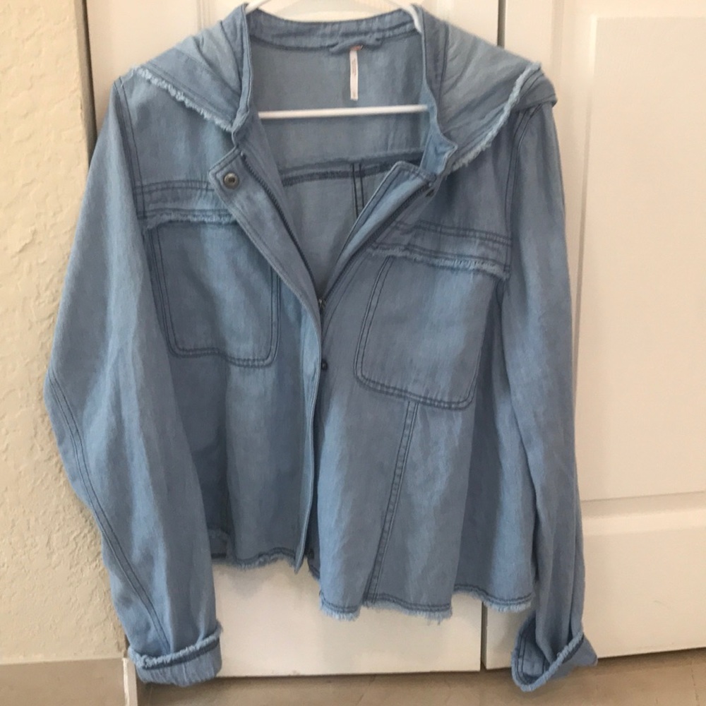 SUPER SOFT AND COMFY!!!! free people jacket